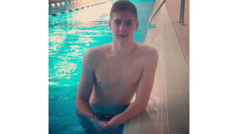 Шумерлинец Кайнов Никита показал 19 результат на чемпионате России по плаванию