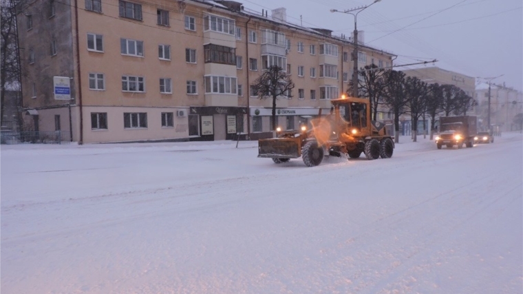 Дороги в Чебоксарах будут чистить круглосуточно