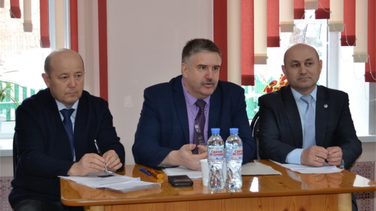Вопросы Единого информационного дня обсуждены в трудовых коллективах Порецкого района