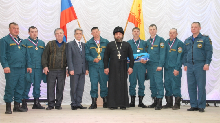 В Шумерлинском районе состоялись соревнования среди добровольных пожарных команд республики