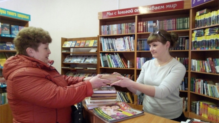 Традиция дарения книг вновь становится актуальной