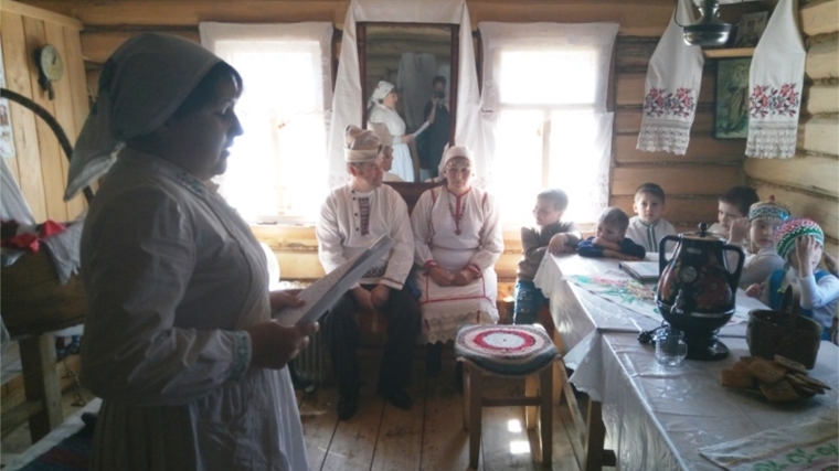 «День чувашского языка» в Верхнеачакском музее натурального хозяйства