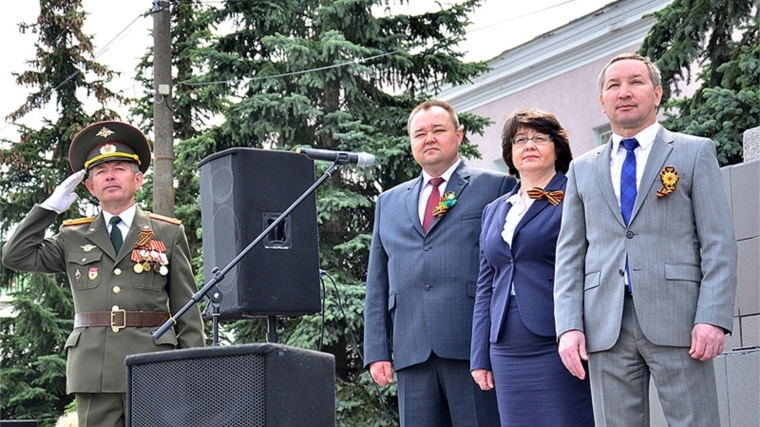 Марина Кадилова приняла участие в торжественных мероприятиях Ибресинского района, посвященных 72-й годовщине Победы в Великой Отечественной войне