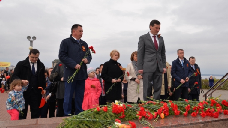 В Мемориальном комплексе «Победа» г. Чебоксары почтили память погибших воинов