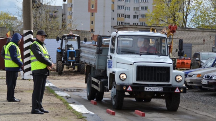 В Чувашии назвали призеров регионального этапа соревнования мастеров производственного обучения по вождению