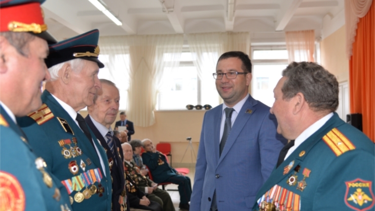 Заместитель главы города Николай Владимиров поздравил ветеранов