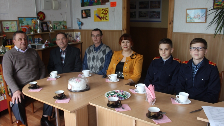 _Сотрудники местного отделения ВДПО провели встречу с ветеранами МЧС
