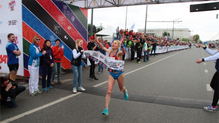 Татьяна Арясова вновь выиграла Казанский марафон!