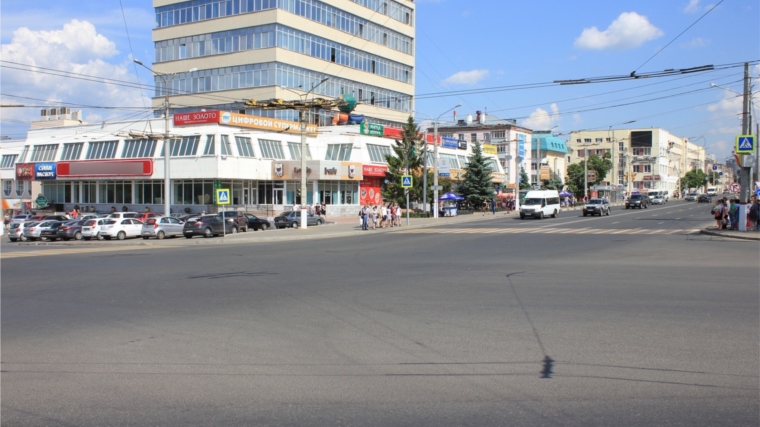 Вниманию водителей: в Чебоксарах внесены изменения в работу светофоров, установлены новые дорожные знаки