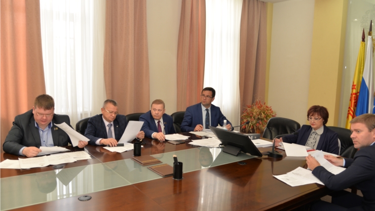 Члены Президиума Чебоксарского городского Собрания депутатов рассмотрели вопросы, включенные в повестку дня предстоящего заседания