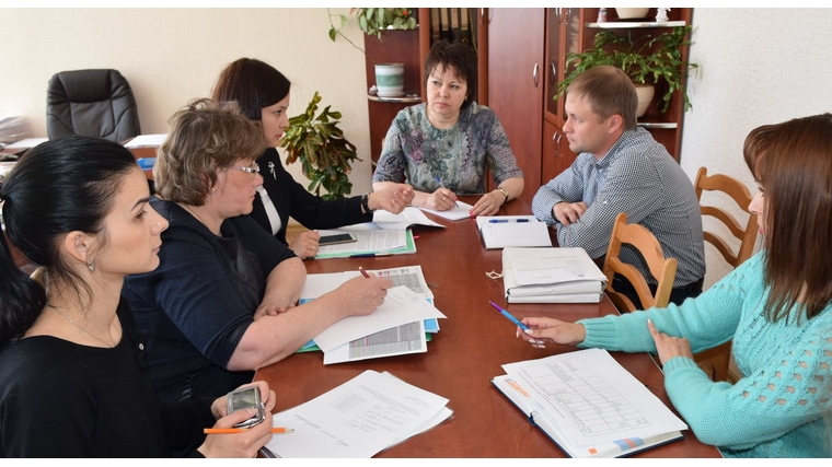 В Шумерле под руководством замминистра юстиции О.Н. Казариной прошло рабочее совещание по имущественным и земельным вопросам
