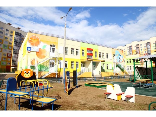 Алексей Ладыков провел выездное совещание на строительстве детских садов и школы в Чебоксарах