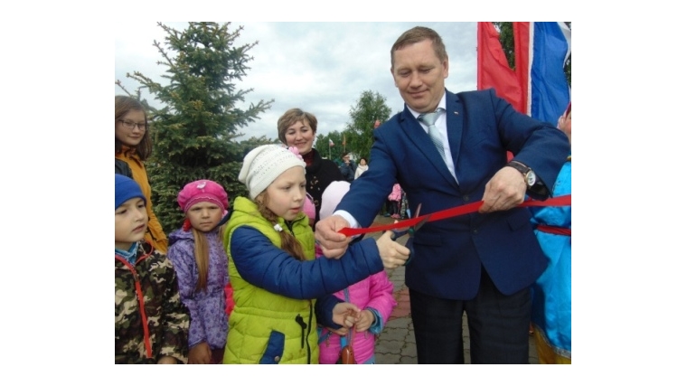 В международный День защиты детей в Шемуршинском районе состоялось торжественное открытие очередной детской площадки