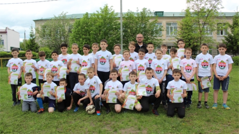 Детские футбольные команды города Канаша в шестой раз определили победителя муниципального этапа Международного фестиваля «ЛОКОБОЛ-РЖД»