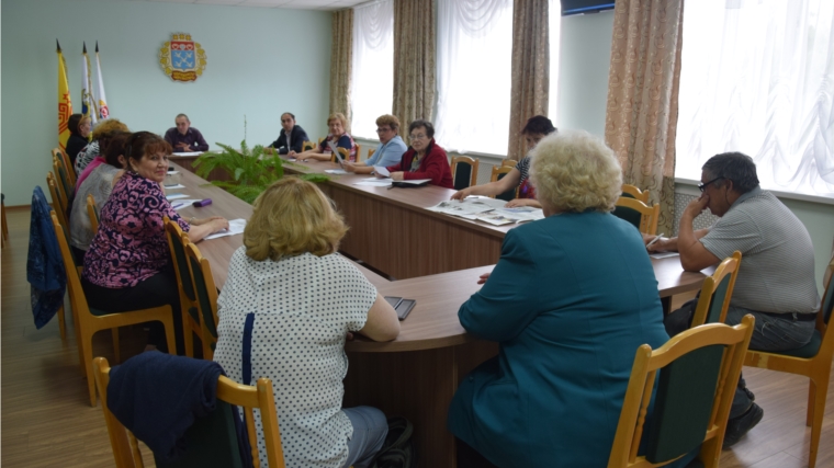 Председатели ТОС Московского района обсудили актуальные вопросы по благоустройству территории и подготовки ко Дню Республики