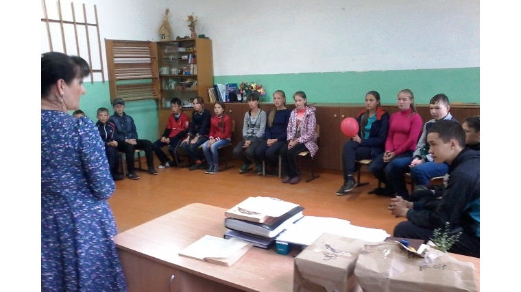 Уполномоченный по правам ребенка Ядринского района посетила детские оздоровительные лагеря на предмет обеспечения безопасности детей