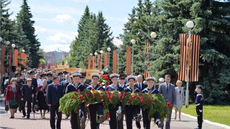 В День памяти и скорби чебоксарцы почтили память павших в годы Великой Отечественной войны