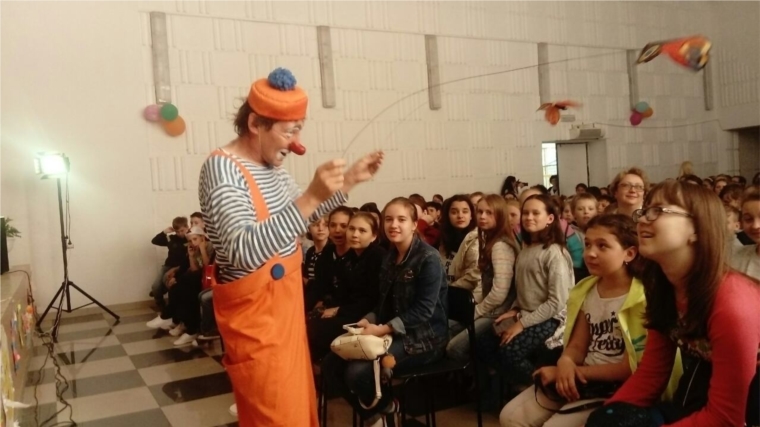 Артисты Экспериментального театра встретились с ребятами из сводного Детского хора России