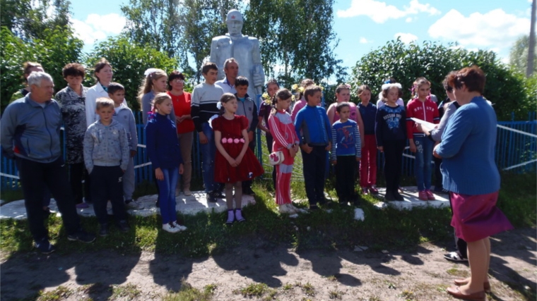 В Малотаябинском сельском поселении 22 июня прошел митинг -день памяти и скорби