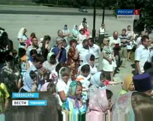 В Чебоксарах в День Петра и Февронии прошло торжественное богослужение