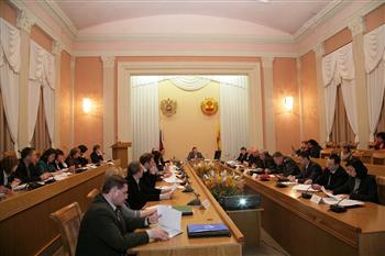Акатуй шагает по планете.