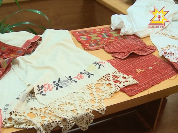 Уроженка Яльчикского района открыла музей чувашской национальной одежды в Эстонии
