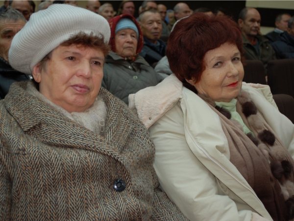 День пожилых людей в Филиале ЗАО Фирма "Август" "Вурнарский завод смесевых препаратов"