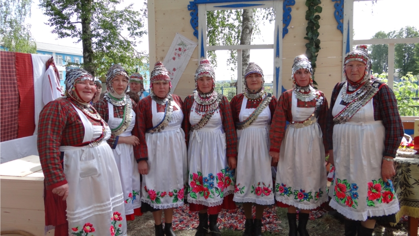 Славный праздник "Акатуй" прошел в Комсомольском районе