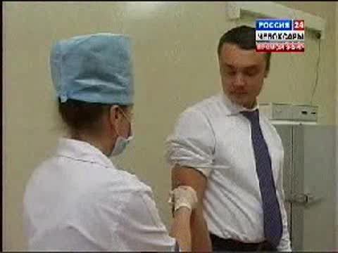 В октябре началась масштабная вакцинация.