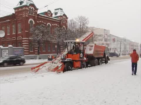 Первый снег не стал неожиданностью для городских служб