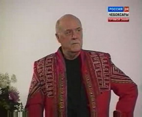 Говорухина встречали стоя