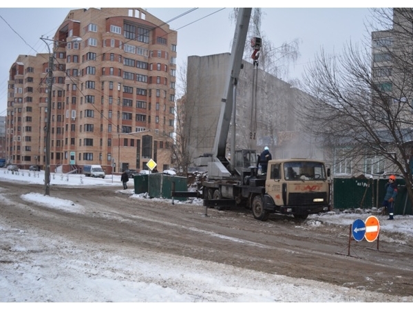 Хроника событий. Устранение повреждений на магистральном трубопроводе в Новоюжном районе