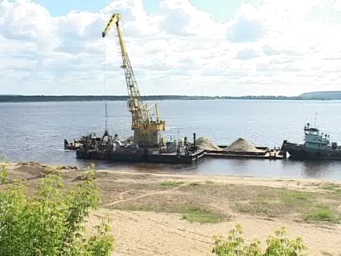 Завершаются работы по благоустройству городского пляжа