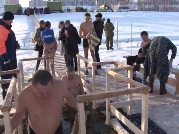 Окунаться в купели: за и против