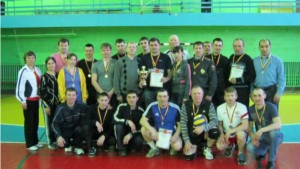 2013.04.07 Районные соревнования по волейболу среди предприятий, организаций и учреждений на Кубок главы администрации Урмарского района