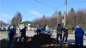 В Марииснко-Посадском районе прошел субботник в честь праздника Весны и Труда