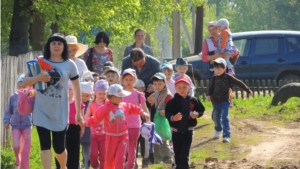 В рамках Международного дня семьи организован совместный поход на природу участников образовательного процесса