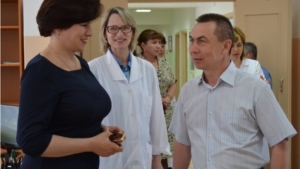В Мариинско-Посадский район с рабочим визитом посетила министр здравоохранения и социального развития Чувашии Алла Самойлова