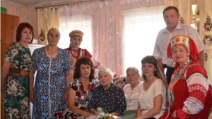 Жительница села Порецкое Волкова Мария Филипповна отметила свой 90 день рождения