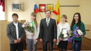 Глава Ядринской районной администрации Владимир Кузьмин встретился с талантливой молодежью