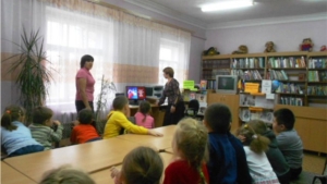 В библиотеках Урмарского района проходят мероприятия, посвященные Дню народного единства