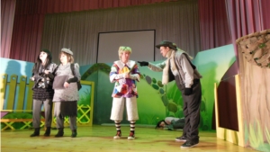 Спектакль для детей "Серенький К." на сцене Яльчикского КДЦ