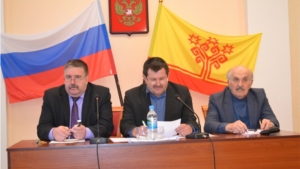14 января  в администрации   района состоялось  внеочередное Собрание депутатов Порецкого района