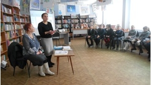 В Чувашской республиканской детско-юношеской библиотеки состоялся «Фейерверк поэзии»