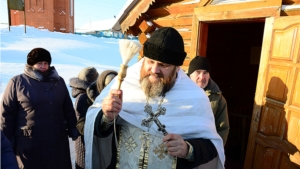 Чин водоосвящения  в Святом источнике Великомученика и целителя Пантелеимона в деревне Сюрбеевка