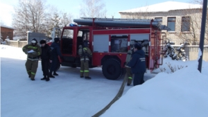 В Красночетайском районе прошли учения по решению пожарно-тактических задач