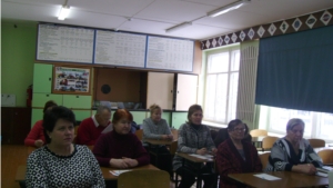 Представители старшего поколения МариинскоПосадского района встретились с учащимися профтехучилища № 28, чтобы вместе подумать о выборе жизненного пути