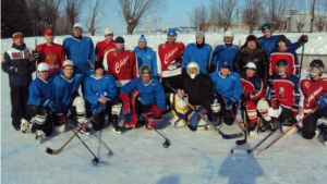 Хоккейный турнир в Карабай-Шемурше