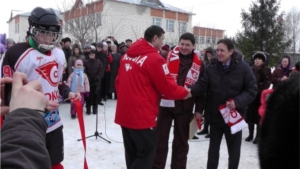 Открытие хоккейной коробки в д.Еметкино Козловского района