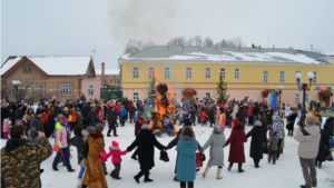 В Мариинско-Посадском районе широко отпраздновали Масленицу